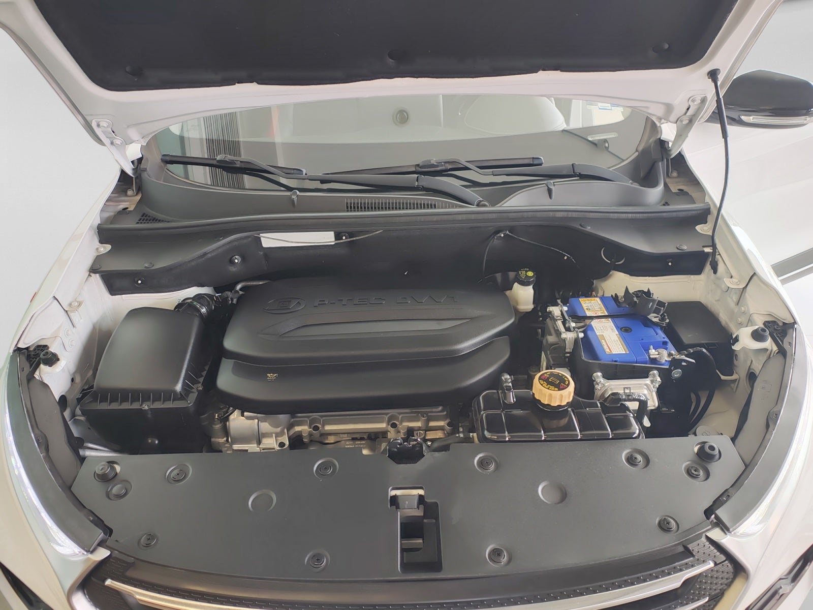 2023 Chevrolet GROOVE PREMIER AT